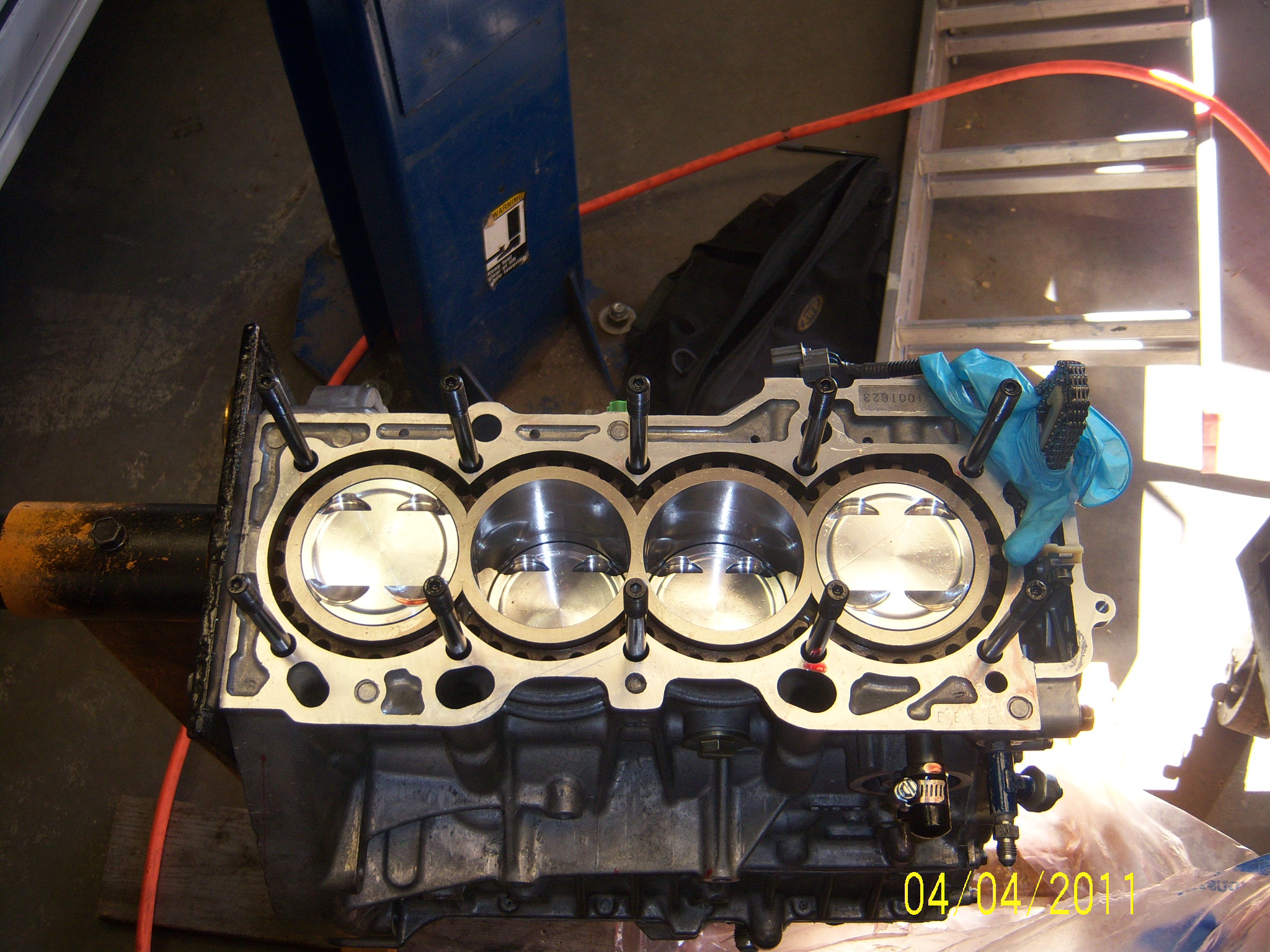 s2000engineassembly27.jpg