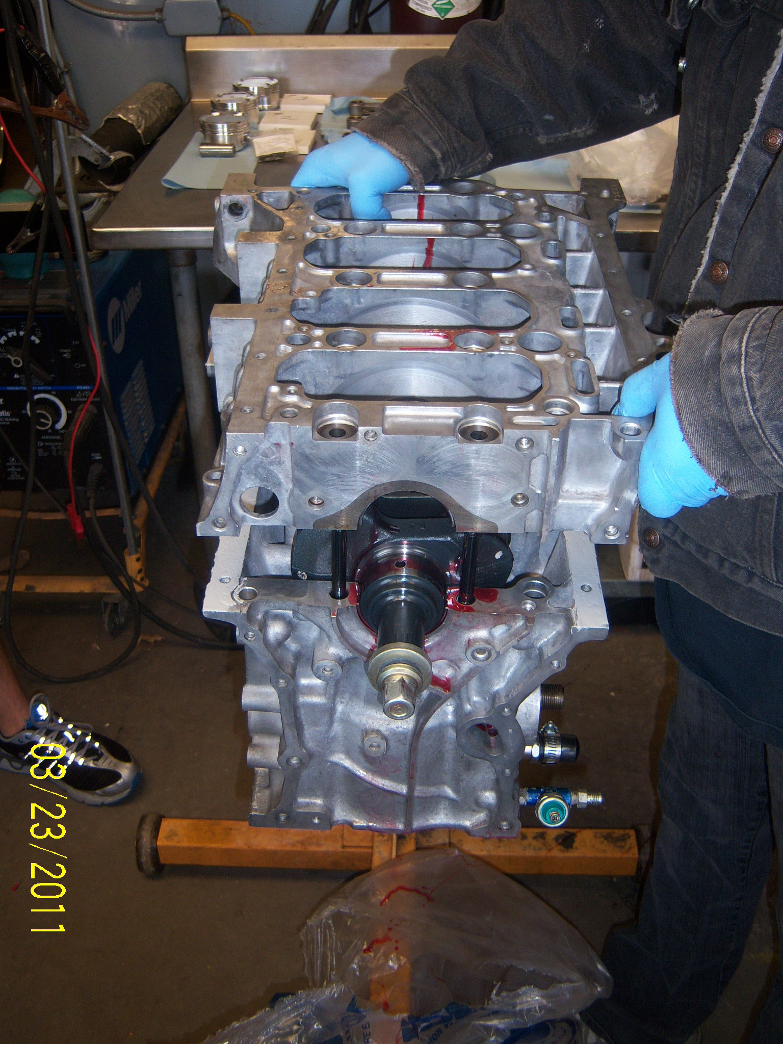 s2000engineassembly9.jpg